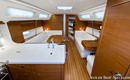 Italia Yachts Italia 12.98 intérieur et aménagements Image issue de la documentation commerciale © Italia Yachts