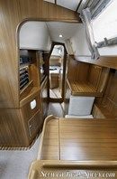 Hallberg-Rassy 43 MkII interior and accommodations Picture extracted from the commercial documentation © Hallberg-Rassy