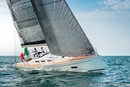 Italia Yachts Italia 13.98  Image issue de la documentation commerciale © Italia Yachts