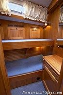 Hallberg-Rassy 48 MkI intérieur et aménagements Image issue de la documentation commerciale © Hallberg-Rassy