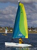 Hobie Cat Bravo sailing Picture extracted from the commercial documentation © Hobie Cat
