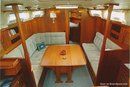 Hallberg-Rassy 42F MkI interior and accommodations Picture extracted from the commercial documentation © Hallberg-Rassy