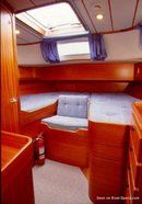 Hallberg-Rassy 42F MkI interior and accommodations Picture extracted from the commercial documentation © Hallberg-Rassy