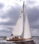 Hallberg-Rassy 42F MkI en navigation Image issue de la documentation commerciale © Hallberg-Rassy