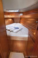 Hallberg-Rassy 310 interior and accommodations Picture extracted from the commercial documentation © Hallberg-Rassy