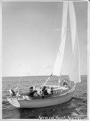 Hallberg-Rassy P-28 MkI en navigation Image issue de la documentation commerciale © Hallberg-Rassy