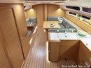 Jeanneau Sun Odyssey 419 intérieur et aménagements Image issue de la documentation commerciale © Jeanneau