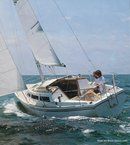 Catalina Yachts Catalina 27 sailing Picture extracted from the commercial documentation © Catalina Yachts