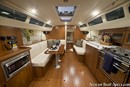 Marlow Hunter 31 interior and accommodations Picture extracted from the commercial documentation © Marlow Hunter