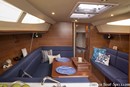 Marlow Hunter 33 intérieur et aménagements Image issue de la documentation commerciale © Marlow Hunter