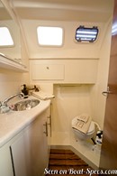 Marlow Hunter 33 interior and accommodations Picture extracted from the commercial documentation © Marlow Hunter