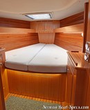 Hallberg-Rassy 340 interior and accommodations Picture extracted from the commercial documentation © Hallberg-Rassy