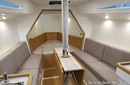 Cantiere Del Pardo Grand Soleil 34 - Skyron intérieur et aménagements Image issue de la documentation commerciale © Cantiere Del Pardo