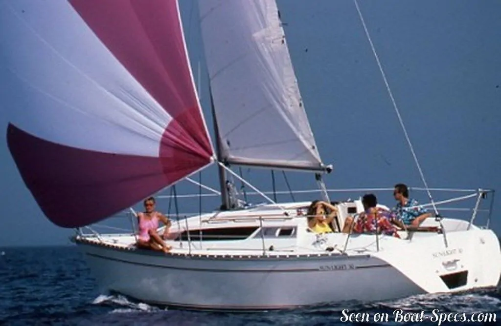 Sun Light 30 Team / Lead Keel / Tall rig specifications - Boat-Specs.com