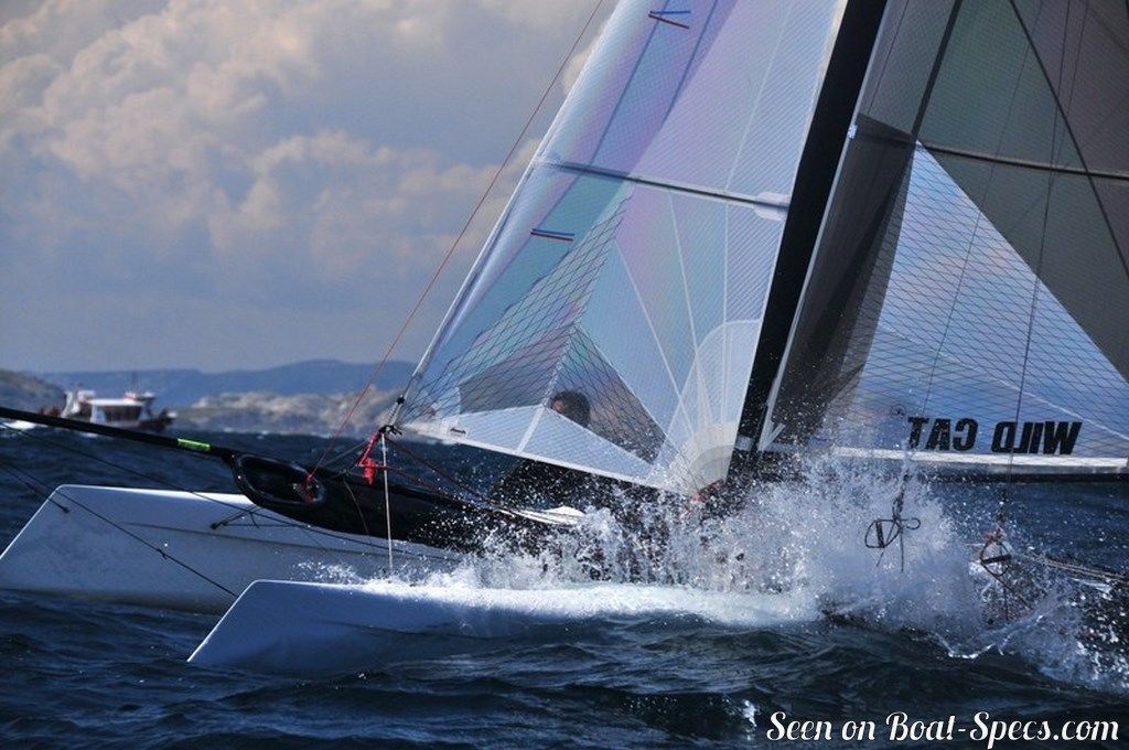 hobie cat wild cat sailboat specifications and details on