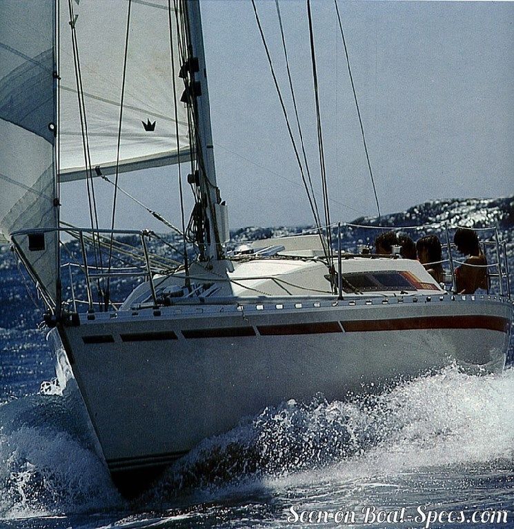 32 foot beneteau sailboat