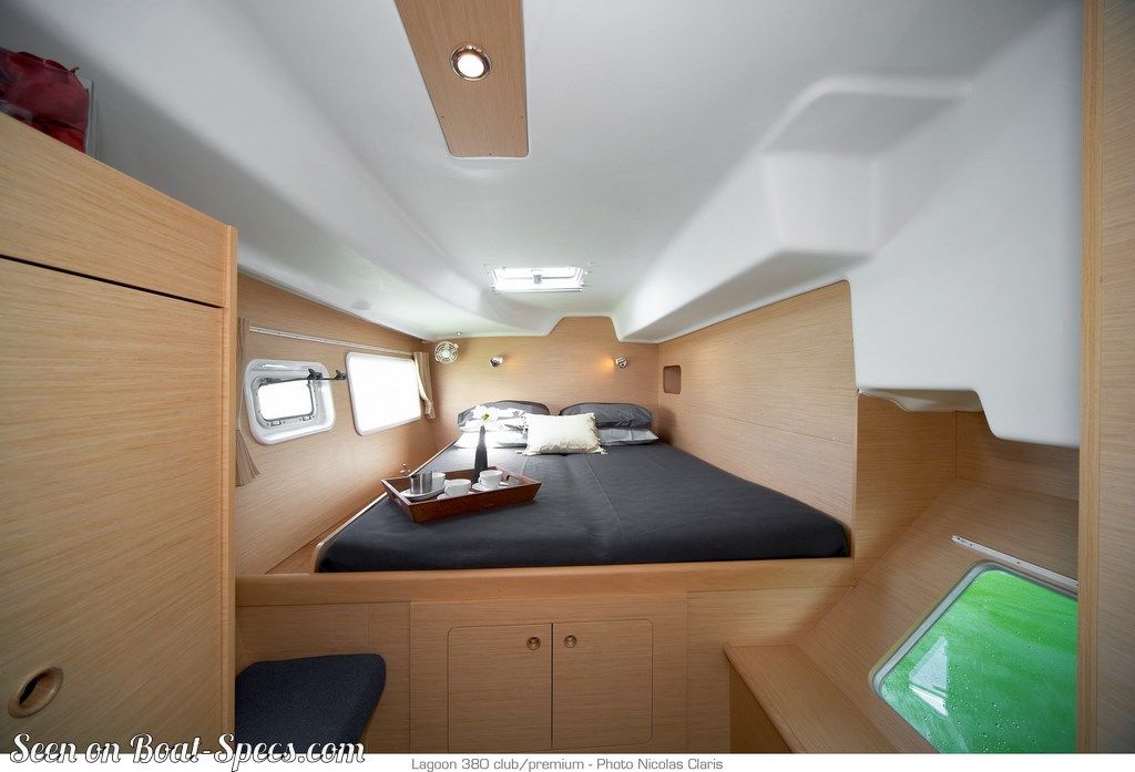Lagoon 380 S2 sailboat specifications and details on Boat ...
